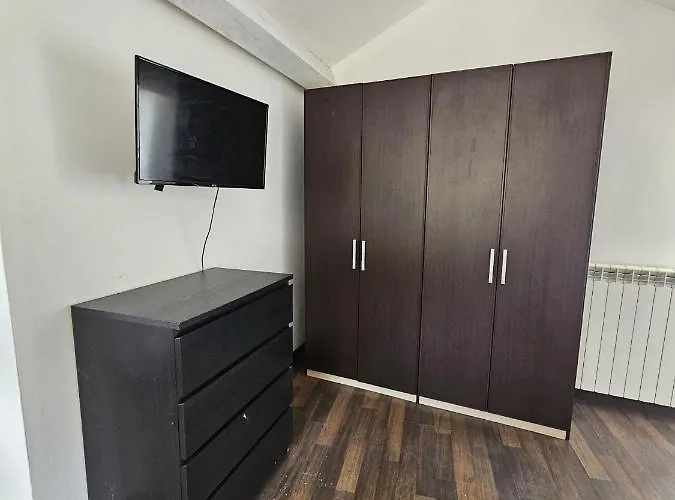 Berry's House Semesterbostad *