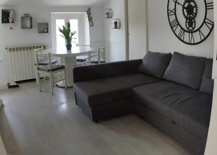 Berry's House * Altare